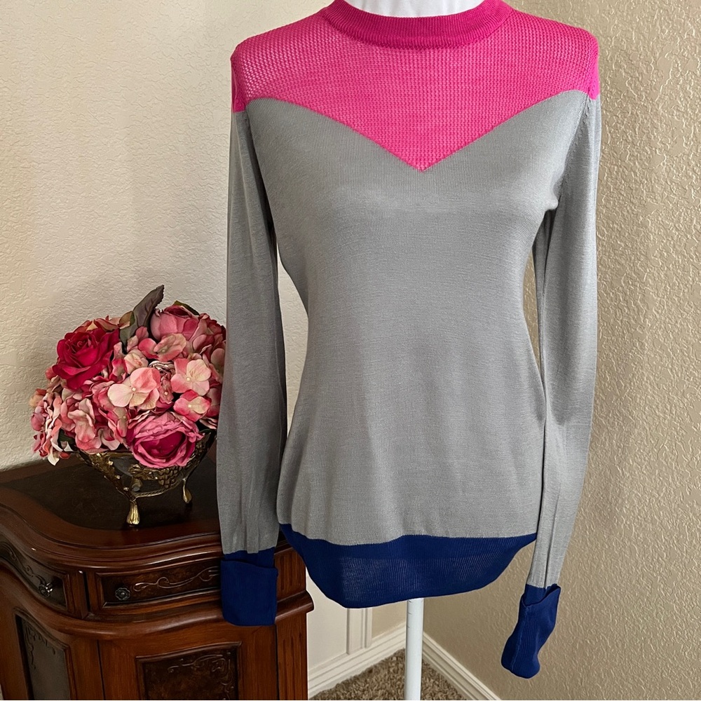 NWOT I❤️Ronson Crew Neck Sweater
